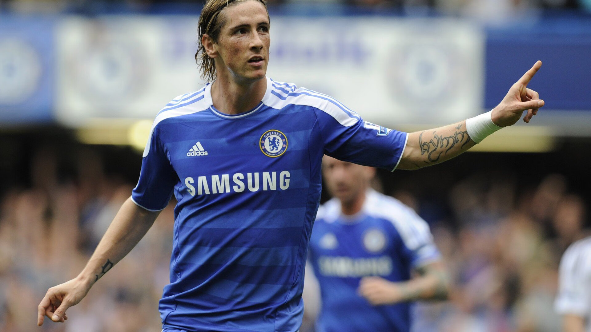 贝林厄姆的魔法时刻，牙买加惊天逆转德国，书写足球新传奇